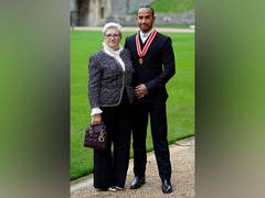 
      
      F1 champ Lewis Hamilton plans to change his name
      
      