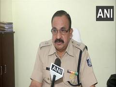 
      
      Two drug peddlers arrested, brown sugar worth Rs 1 crore...
      
      