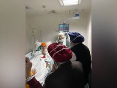 
      
      SAD chief visits hospital to meet persons injured in Ludhiana...
      
      