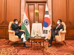 
      
      Piyush Goyal meets Korean Trade Minister Yeo Han-koo,...
      
      