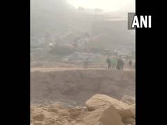 
      
      2 injured, several missing in Haryana's Bhiwani landslide 
      
      