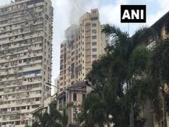 
      
      2 injured in fire at 20 storey building in Mumbai 
      
      