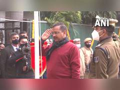 
      
      Delhi CM Arvind Kejriwal unfurls national flag on Republic Day
      
      