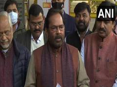 
      
      Congress giving communal colour to Punjab polls, complains...
      
      