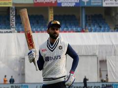
      
      Kohli's 100th Test: India win toss, elect to bat against SL
      
      