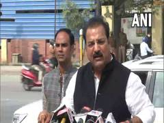 
      
      Congress says Rajasthan BJP MLAs had accepted laptops...
      
      
