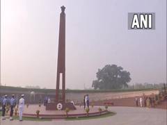 
      
      Services chiefs, Defence Secretary lay wreath at National War...
      
      