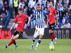 
      
      Atmosphere in Real Sociedad's changing room 'surprised' Alcantara
      
      