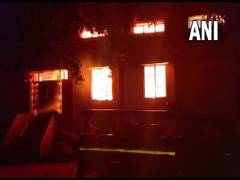 
      
      UP: Fire breaks out at registry office in Shahjahanpur, no...
      
      