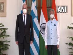 
      
      Jaishankar meets Greece Foreign Minister Dendias
      
      