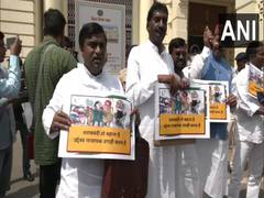 
      
      RJD MLAs stage protest outside Bihar Assembly
      
      