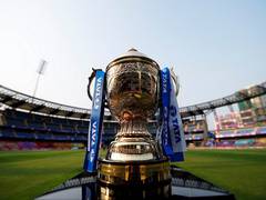 
      
      IPL 2022: Gavaskar, Hayden pick DC, KKR to make it to play-offs
      
      