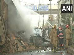 
      
      Fire breaks out in Delhi's Azad market area
      
      
