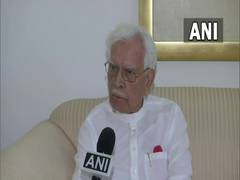 
      
      Former EAM Natwar Singh welcomes Russian FM visit 
      
      