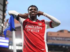
      
      Premier League: Eddie Nketiah extends stay with Arsenal
      
      