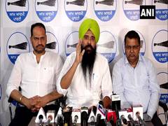 
      
      AAP downplays criticism over Kejriwal meeting Punjab officials
      
      