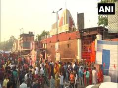 
      
      On Hanuman Jayanti, devotees throng Hanuman temples
      
      