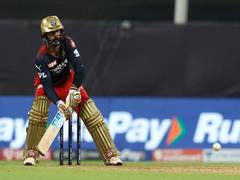 
      
      RCB's Hazlewood feels Dinesh Karthik is 'getting better with age'
      
      