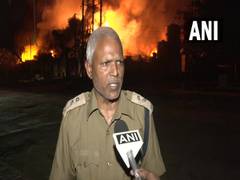
      
      Fire Services face trouble with water to douse blaze at Sonipat
      
      