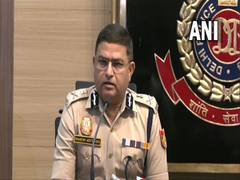 
      
      Delhi police scanning social media to curb misinformation
      
      