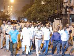 
      
      Jahangirpuri violence: Delhi police holds Peace March
      
      