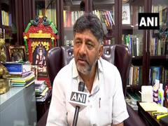 
      
      K'taka govt covering up bribery case its leaders: Cong
      
      
