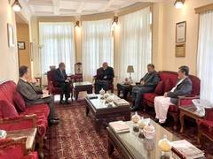 
      
      Former Afghan President meets Russian envoy
      
      