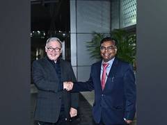 
      
      India welcomes Philippines Secretary of Foreign Affairs 
      
      
