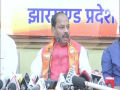 
      
      Jharkhand: Raghubar Das slams Hemant Soren
      
      