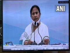 
      
      Mamata claims BJP, CPI-M trying to defame Bengal
      
      