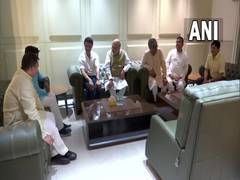 
      
      Amit Shah meets BCCI president Sourav Ganguly at his residence
      
      