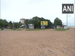 
      
      Tourism collapse deepens Sri Lankan economic crisis
      
      