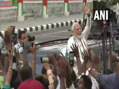 
      
      PM Modi holds roadshow post-arrival in Chennai
      
      