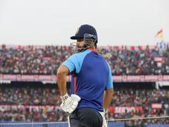 
      
      Ind vs SA: Team India practices in front of packed Barabati Stadi
      
      