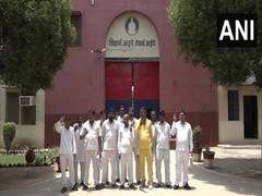 
      
      12 prisoners in UP jail pass 10th, 12th board exams
      
      
