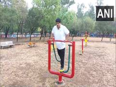 
      
      BJP MP takes up Gadkari's challenge, demands 15,000 cr for...
      
      