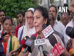 
      
      Renuka Chowdhury on her holding of cop by his collar in Hyderabad
      
      