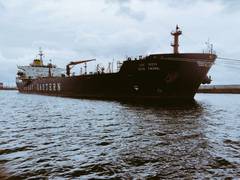 
      
      Sri Lanka receives 40,000 MT diesel consignment from India 
      
      