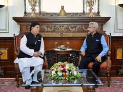 
      
      Jaishankar meets Bangladeshi FM for JCC meeting 
      
      