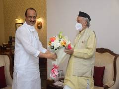 
      
      Newly elected Maha Assembly LoP Ajit Pawar meets Guv
      
      