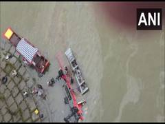 
      
      Bus falls off bridge in MP's Dhar; 12 killed, rescue ops on
      
      