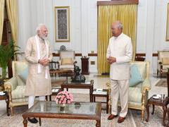 
      
      PM Modi calls on President Kovind
      
      