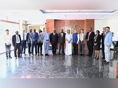 
      
      MoS Muraleedharan discusses railway collaboration with Zimbabwe
      
      
