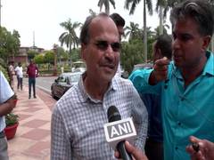 
      
      'Rashtrapatni' remarks: Adhir Ranjan Chowdhury defends Sonia
      
      