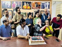 
      
      Madhavan celebrates Rocketry success at Nambi Narayanan's house
      
      