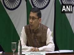 
      
      MEA receives request from Delhi CM for his visit to Singapore 
      
      