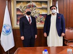 
      
      SCO Secy General meets Pak FM Zardari
      
      