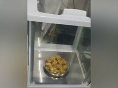
      
      Gold worth Rs 30 lakh recovered from SpiceJet plane in Kolkata
      
      
