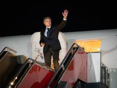
      
      China should not hold global concerns hostage
      
      