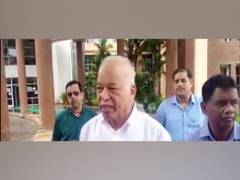 
      
      Resigned to consolidate, strengthen 'divided Congress'; fight...
      
      